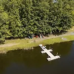 The Black Forest Chalet - Hot Tub, Hiking, Kayak